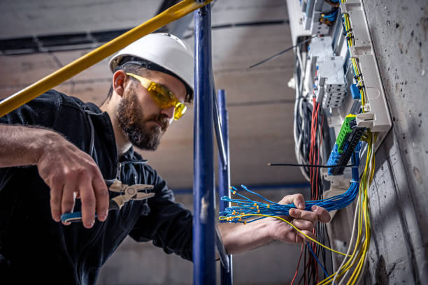 Best 24-Hour Electrician  in North Kansas City, MO